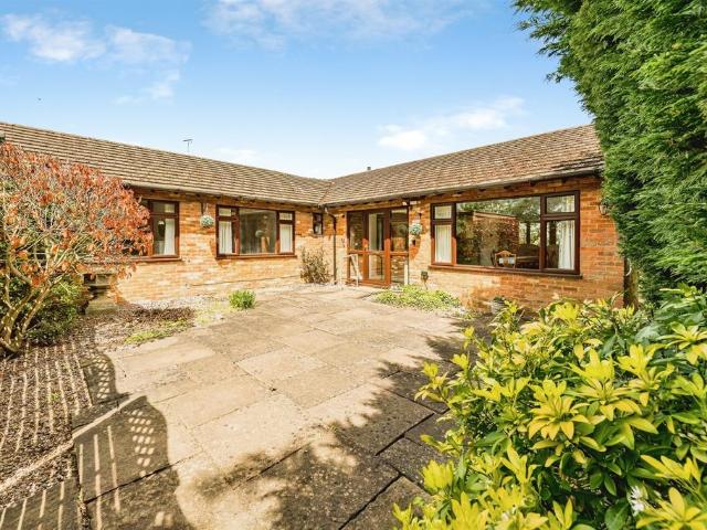 Bungalow for sale in Stone with Bishopstone and Hartwell, Stone