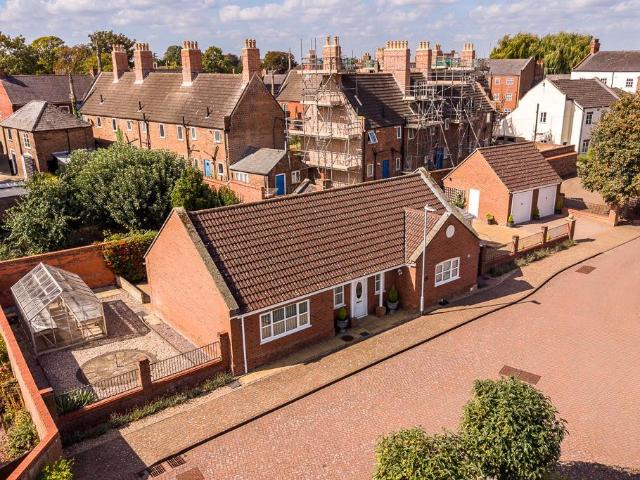Bungalow for sale in Gosberton Clough, Lincolnshire