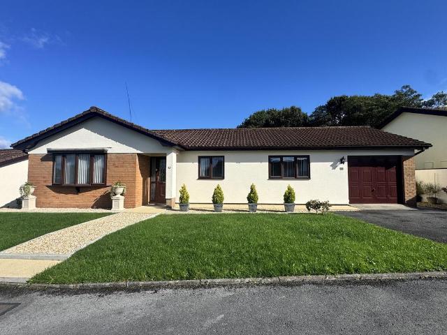 Bungalow for sale in Betws