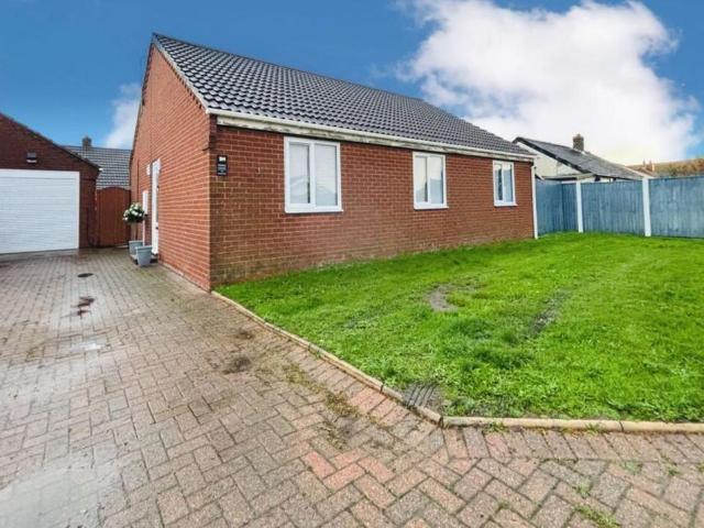 Bungalow for sale in Stokesby, Norfolk