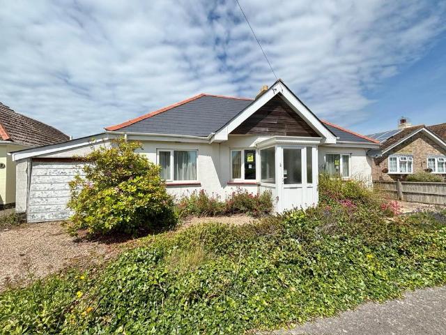 Bungalow for sale in Littlecote, West Sussex