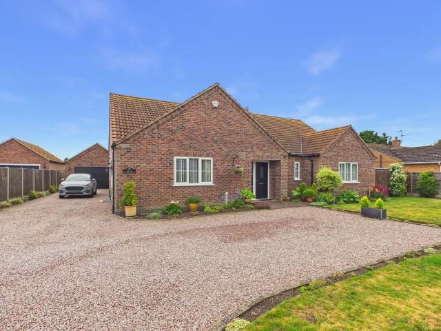 Bungalow for sale in Belleau, Lincolnshire