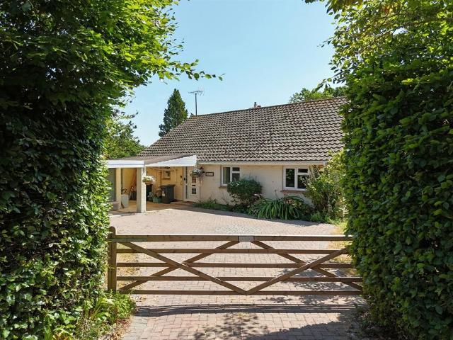 Bungalow for sale in Lytchett Matravers