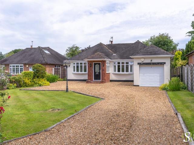 Bungalow for sale in Mobberley