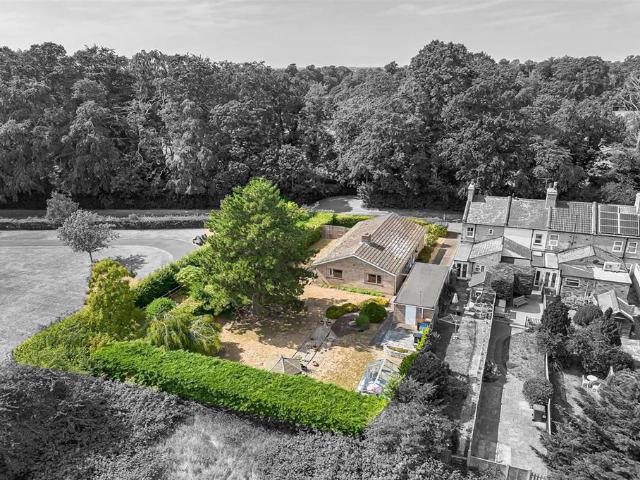 Bungalow for sale in Chedburgh, Suffolk