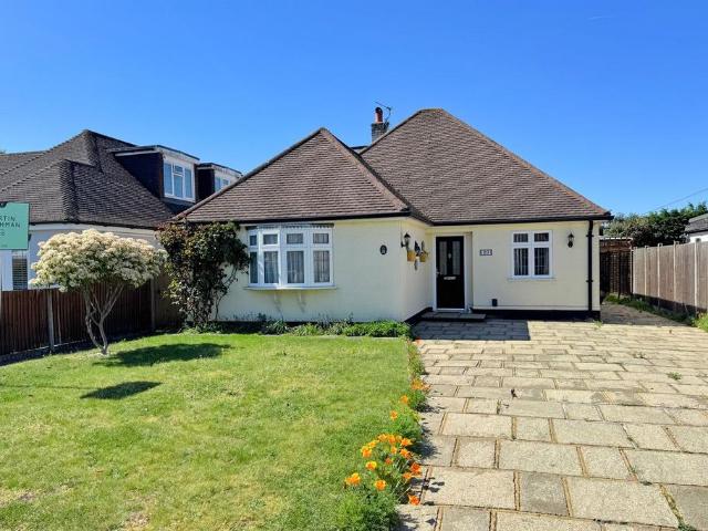 Bungalow for sale in Hersham, Elmbridge