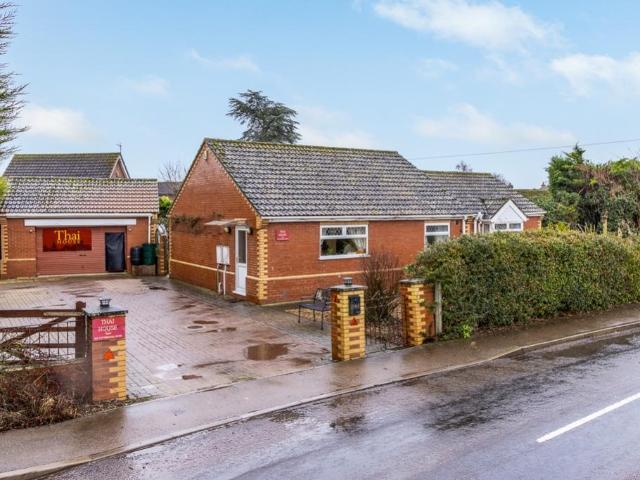 Bungalow for sale in Boston, Lincolnshire