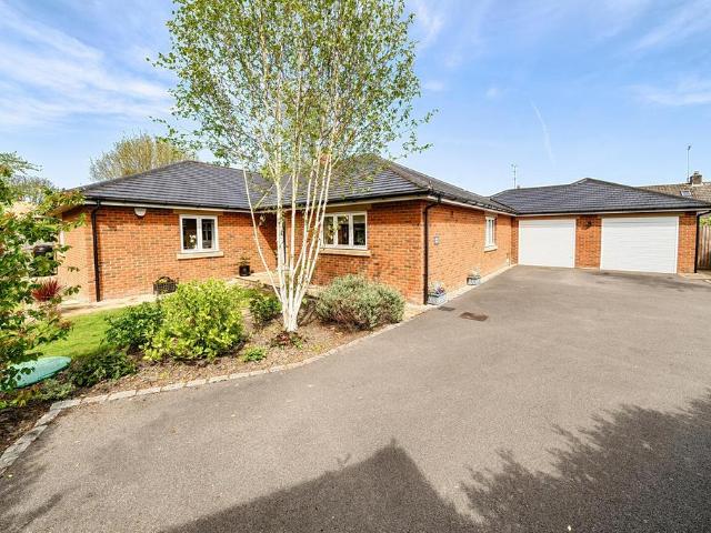Bungalow for sale in Urchfont, Wiltshire