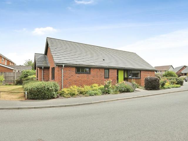 Bungalow for sale in Beckhithe, Burgh St Peter