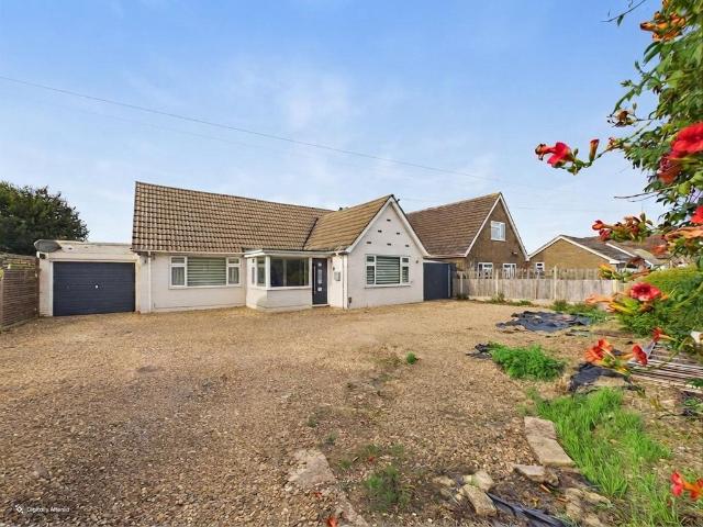 Bungalow for sale in Four Gotes, Cambridgeshire