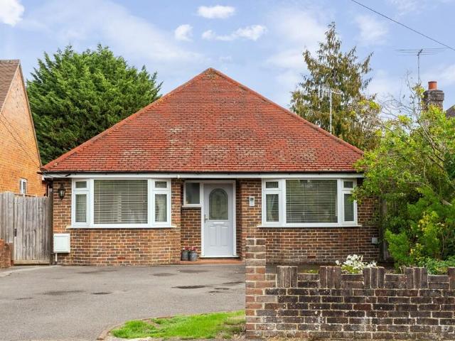 Bungalow for sale in Pachesham Park, Surrey