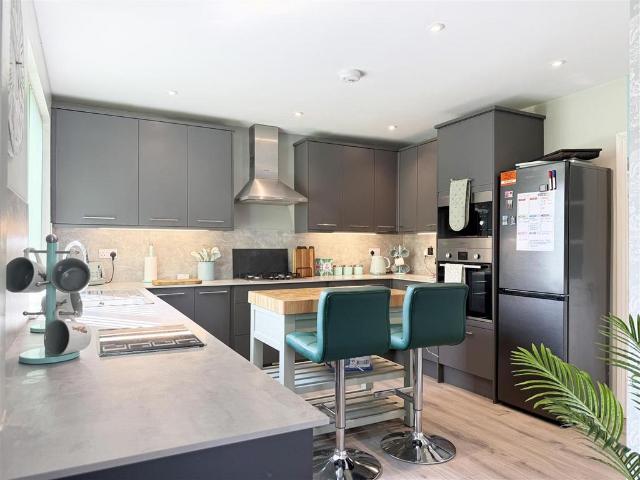 Bungalow for sale in Knighton