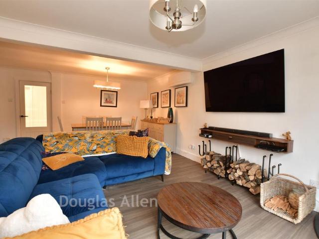 Bungalow for sale in Harold Wood, Greater London