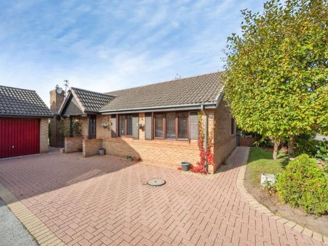 Bungalow for sale in Dunsville, Doncaster