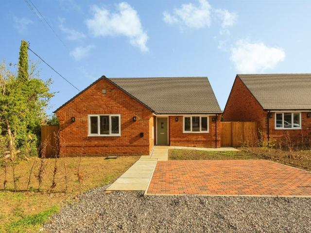 Bungalow for sale in Stone with Bishopstone and Hartwell, Stone