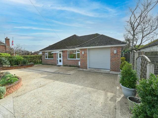 Bungalow for sale in Ringwood, Ashurst Bridge