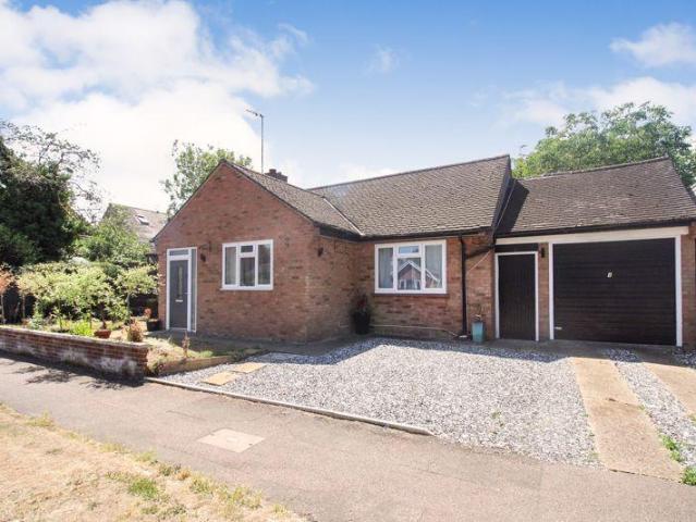 Bungalow for sale in Bedford