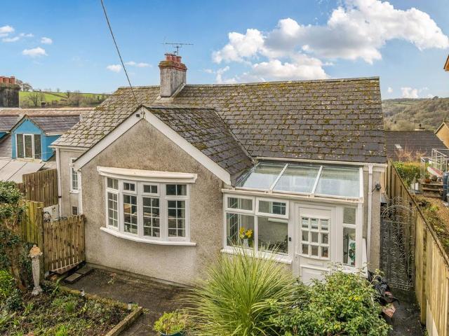 Bungalow for sale in Calstock