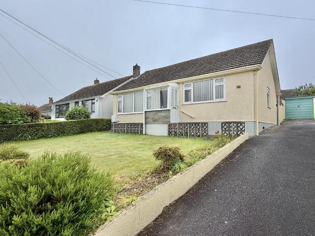 Bungalow for sale in Highertown, Penweathers