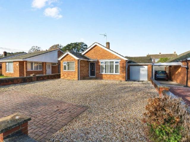 Bungalow for sale in Barton Stacey, Hampshire