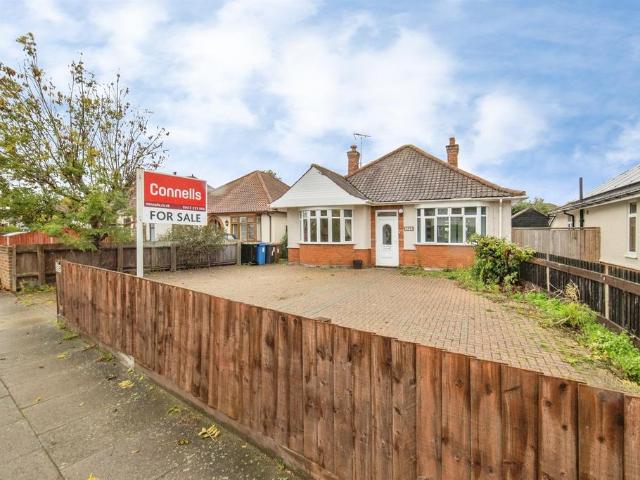 Bungalow for sale in Priory Heath, Ipswich
