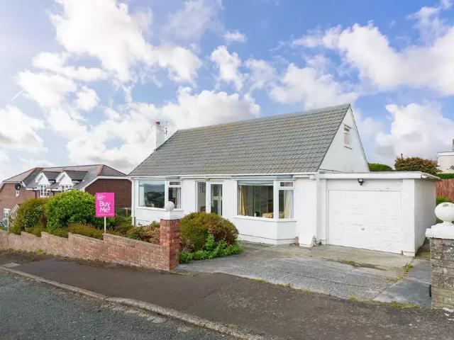 Bungalow for sale