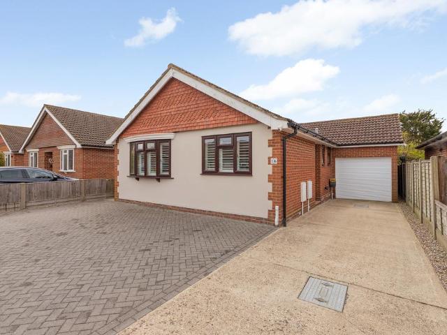 Bungalow for sale in The Bridge, Kent
