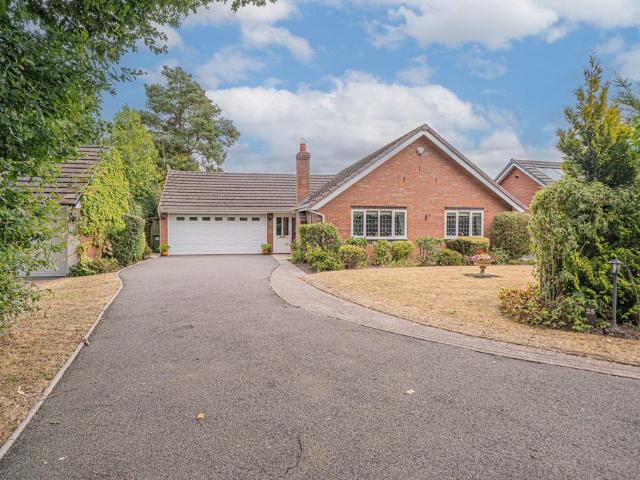 Bungalow for sale in Knowle, West Midlands