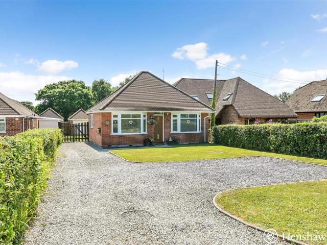 Bungalow for sale in Ashurst Bridge, Hampshire