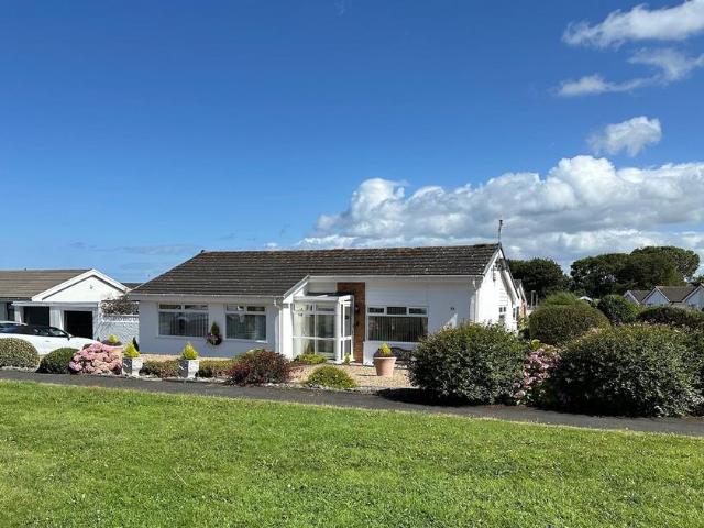 Bungalow for sale in Penrhyn Bay, Wales