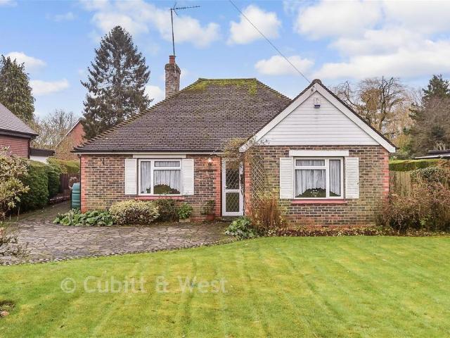 Bungalow for sale in Hillview, Surrey