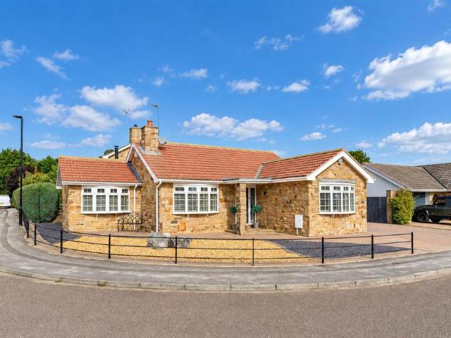 Bungalow for sale in Skelton, York and North Yorkshire