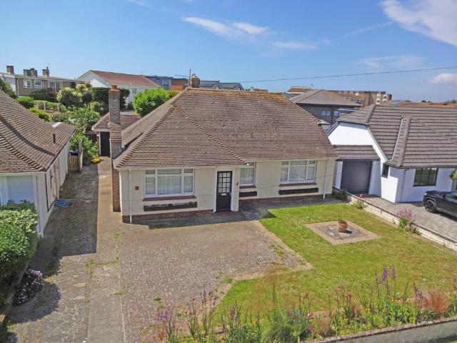 Bungalow for sale in Fishersgate, West Sussex