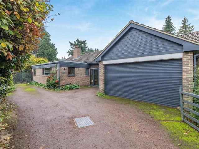 Bungalow for sale in Loose, Maidstone