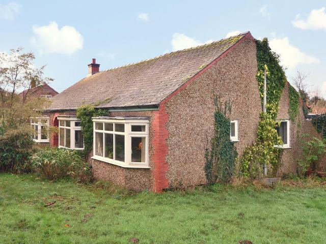 Bungalow for sale in Belleau, Lincolnshire