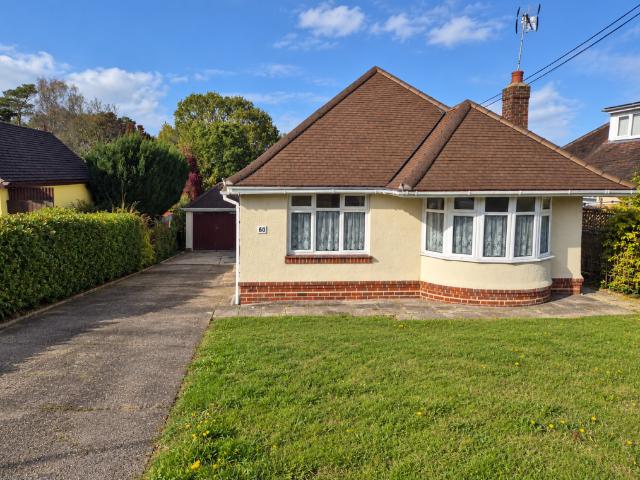 Bungalow for sale in Foxhills, New Forest
