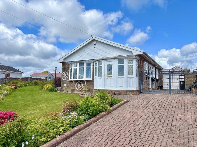 Bungalow for sale in Cilybebyll, Wales
