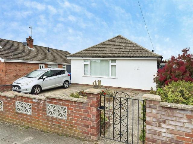 Bungalow for sale in Eastbridge, Suffolk