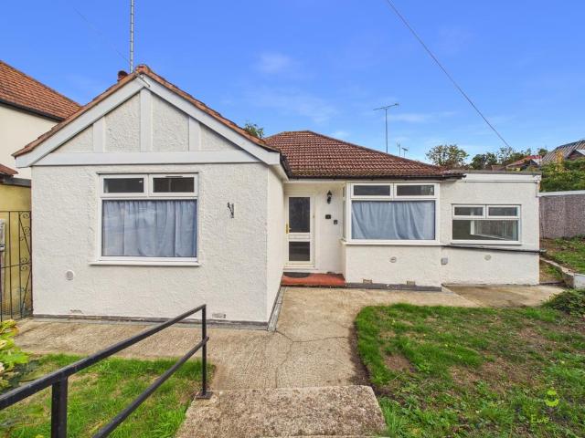 Bungalow for sale in London Borough of Bexley, Greater London