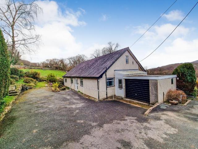 Bungalow for sale in Arthog, Wales