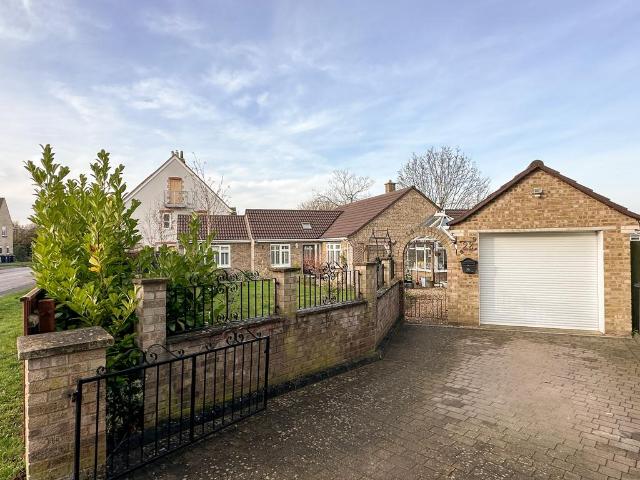 Bungalow for sale in Barway, Cambridgeshire