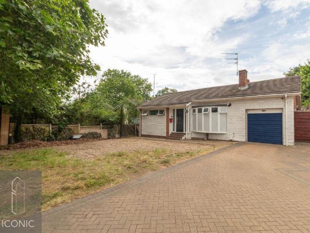 Bungalow for sale in Mile Cross, East Bank