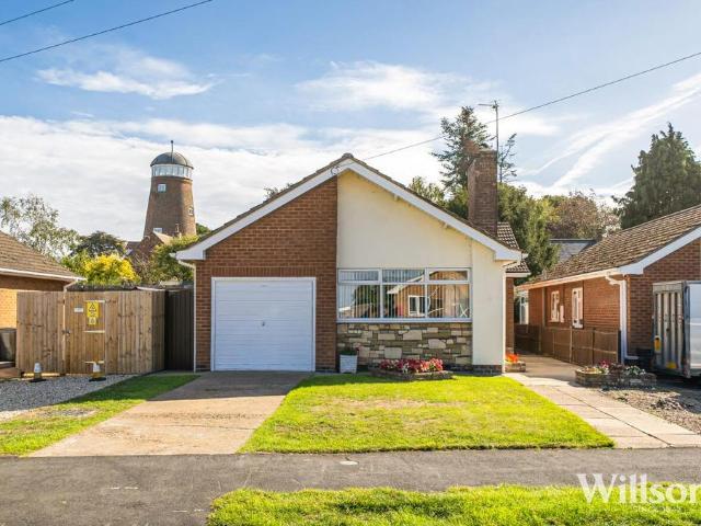 Bungalow for sale in West End, East Lindsey