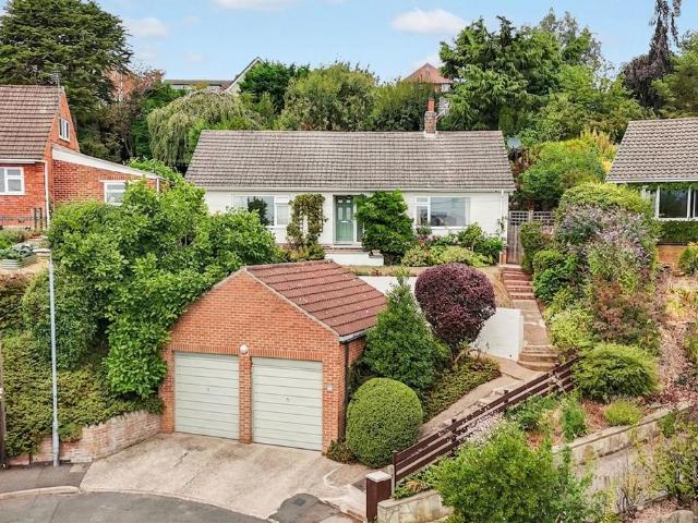Bungalow for sale in Gedling, East Midlands