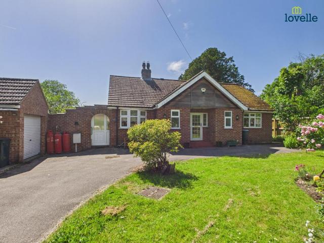 Bungalow for sale in Belleau, Lincolnshire