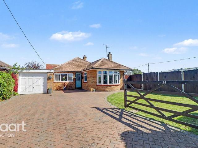 Bungalow for sale in Dale Hill, Essex