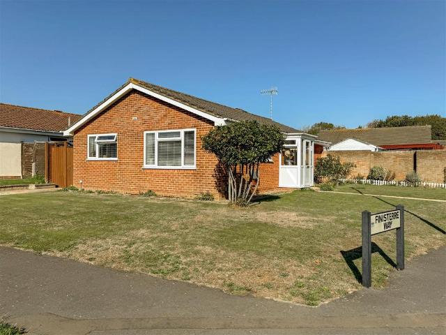 Bungalow for sale in Littlehampton, Arun