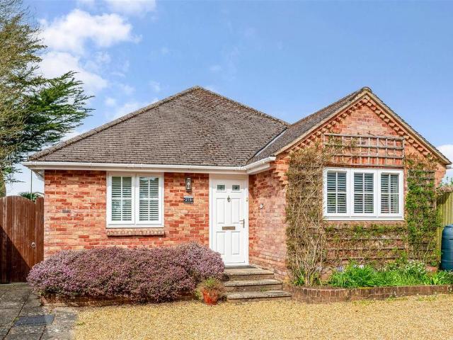 Bungalow for sale in Bolton Low Houses, Hampshire