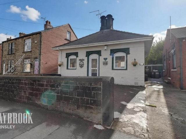 Bungalow for sale in Ardsley, Barnsley