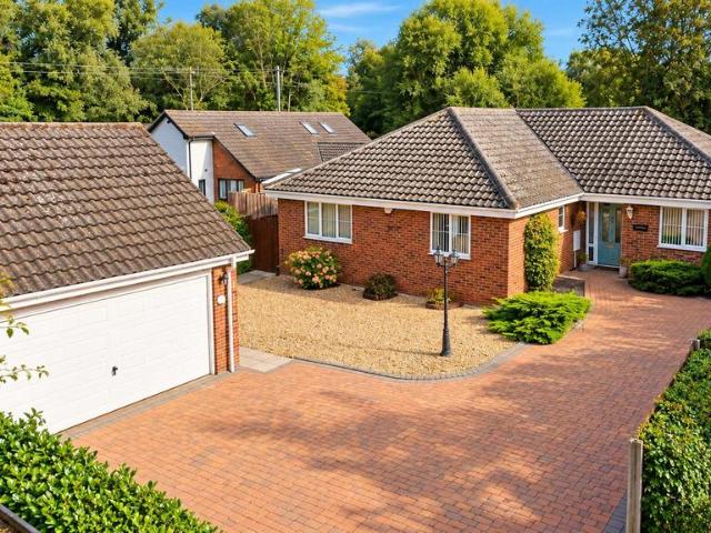 Bungalow for sale in Bedingfield, Suffolk